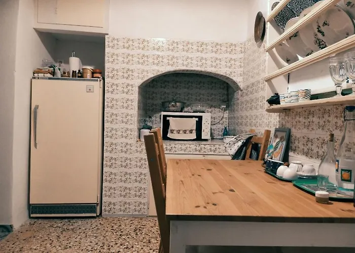 Stone House In Kathlikaros